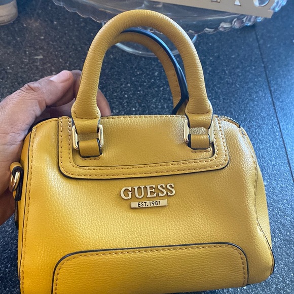 Guess mini bag - Picture 1 of 4